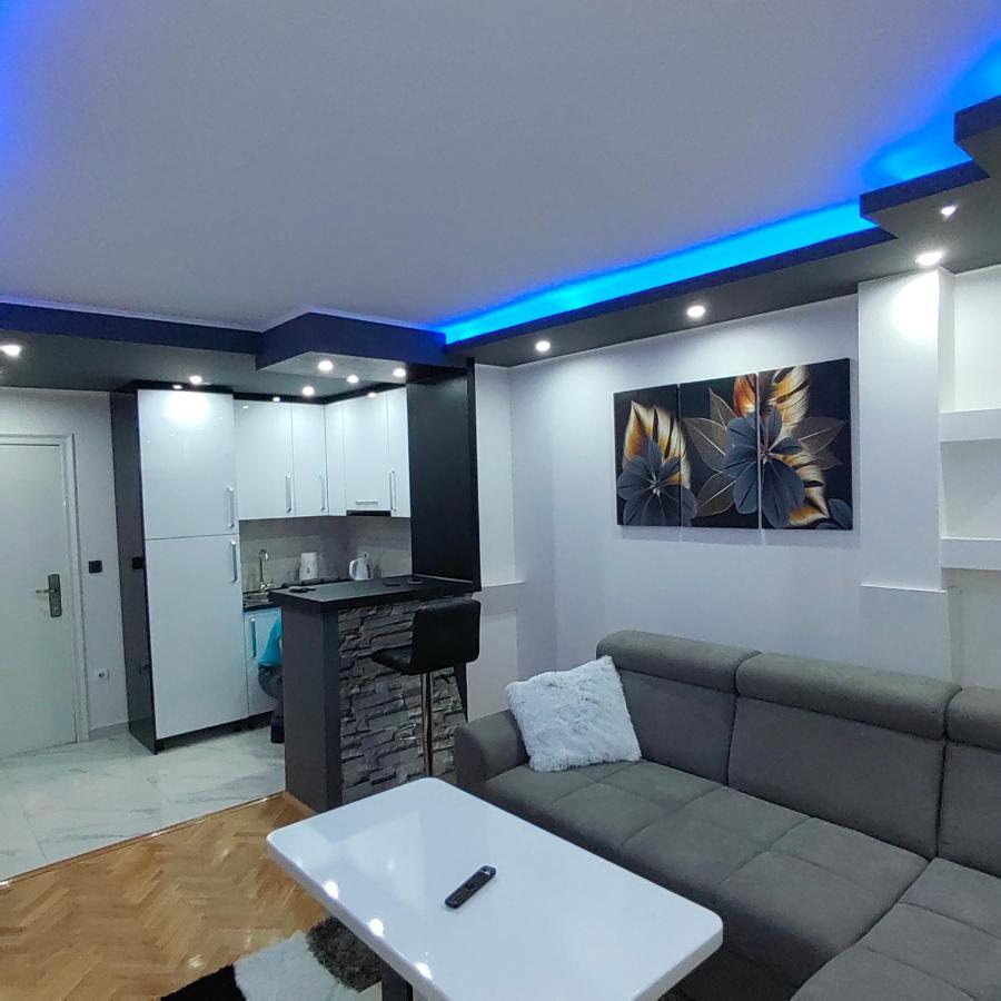 Apartmani Amona Stan Na Dan Doboj Exterior photo